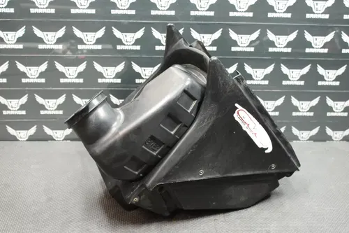 1999 SUZUKI RM250 OEM AIRBOX INTAKE AIR CLEANER CASE 13700-37E21