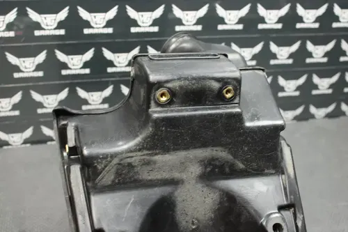 1999 SUZUKI RM250 OEM AIRBOX INTAKE AIR CLEANER CASE 13700-37E21