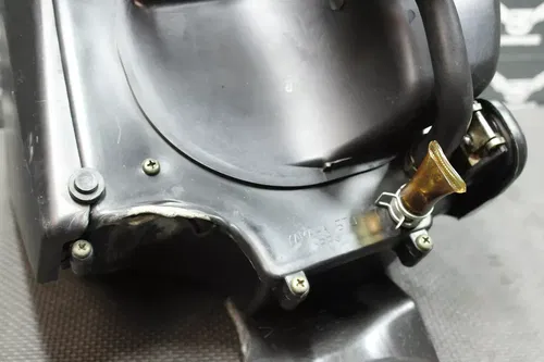 2006 YAMAHA WR250F OEM AIRBOX INTAKE AIR CLEANER CASE