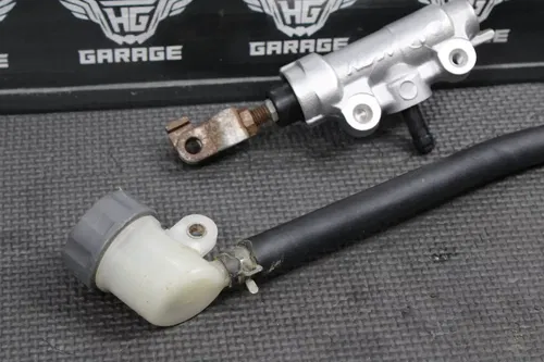 1997 HONDA CR125R CR250R OEM NISSIN REAR BACK BRAKE MASTER CYLINDER 43510-KZ3-B0