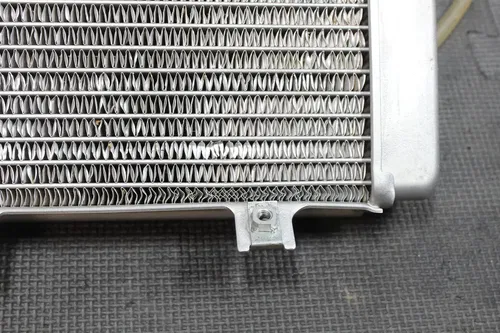 2005 HONDA CRF250R 04-05 OEM ENGINE MOTOR COOLING COOLER RADIATOR NICE!