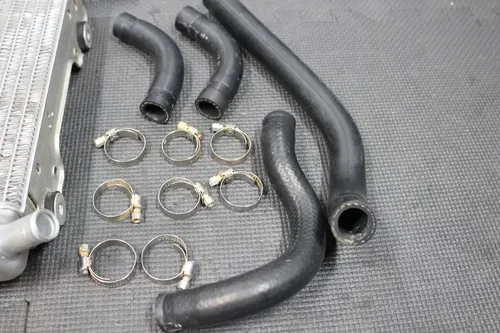 2005 HONDA CRF250R 04-05 OEM ENGINE MOTOR COOLING COOLER RADIATOR NICE!