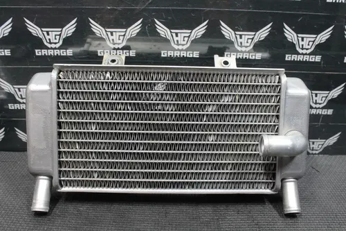 2005 HONDA CRF250R 04-05 OEM ENGINE MOTOR COOLING COOLER RADIATOR NICE!