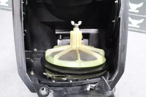 2006 YAMAHA 06-09 YZ250F OEM AIRBOX INTAKE AIR CLEANER CASE 2S2-14401-70-