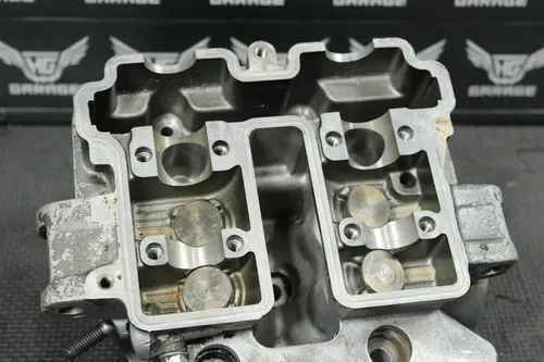 2006 YAMAHA TTR250 OEM ENGINE MOTOR CYLINDER HEAD W/ VALVES CAMSHAFT COMPLETE