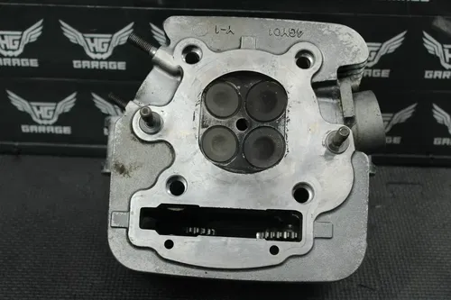 2006 YAMAHA TTR250 OEM ENGINE MOTOR CYLINDER HEAD W/ VALVES CAMSHAFT COMPLETE
