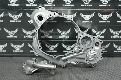2007 YAMAHA 06-09 YZ450F OEM ENGINE MOTOR INNER CLUTCH COVER WATERPUMP