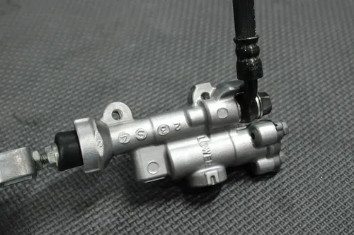 2004 HONDA CRF250R OEM REAR BACK BRAKE MASTER CYLINDER CALIPER ASSEMBLY