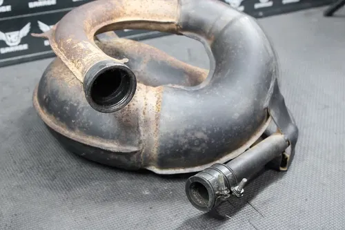 1997 87-06 YAMAHA BANSHEE 350 OEM RIGHT EXHAUST HEADER PIPE  2GU-14620-00-00