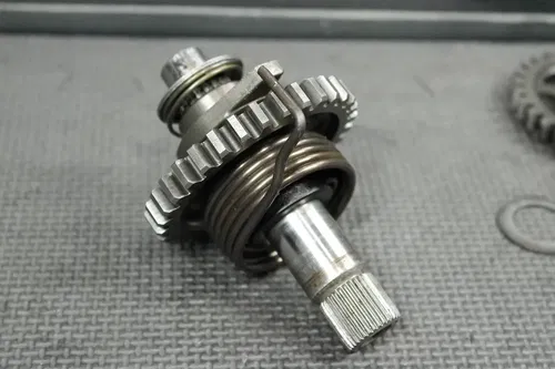 2004YAMAHA 04-06 WR450F 04-05 YZ450F OEM KICKSTART KICK START SHAFT W IDLER