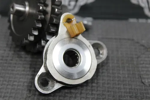 1999 SUZUKI RM125 OEM ENGINE POWERVALVE EXHUAST VALVE LINKAGE GOVERNOR
