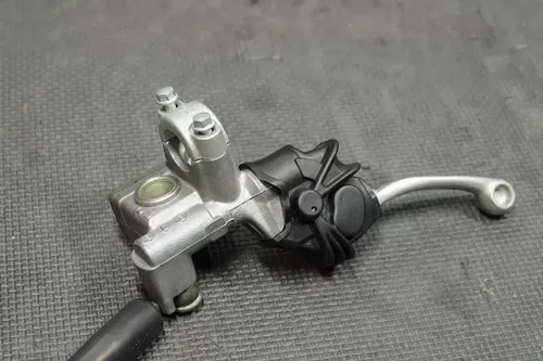 2006 YAMAHA 06-09 WR250F 06-11 WR450F OEM FRONT BRAKE CALIPER MASTER CYLINDER