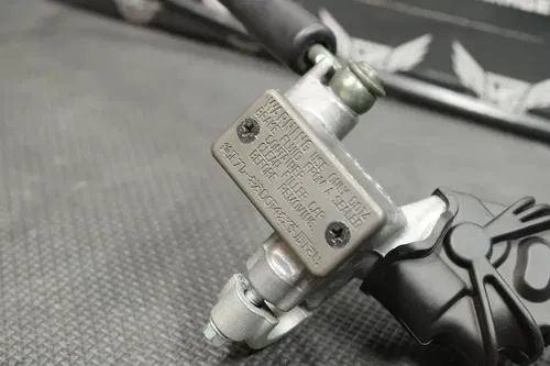 2006 YAMAHA 06-09 WR250F 06-11 WR450F OEM FRONT BRAKE CALIPER MASTER CYLINDER