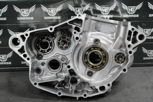 2016 KAWASAKI KX450F OEM LEFT RIGHT ENGINE MOTOR CRANKCASE CRANK CASES BLOCK