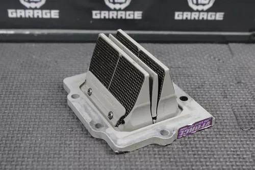 1999 KAWASAKI KX250 VFORCE INTAKE REED BLOCK ASSEMBLY 12021-1113