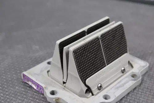 1999 KAWASAKI KX250 VFORCE INTAKE REED BLOCK ASSEMBLY 12021-1113