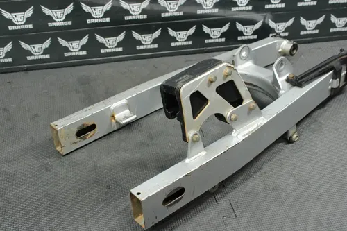 2004 SUZUKI DRZ125 OEM 14" SWINGARM SWING ARM SUSPENSION 61000-08G00-13L