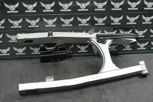 2004 SUZUKI DRZ125 OEM 14" SWINGARM SWING ARM SUSPENSION 61000-08G00-13L