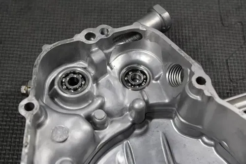 2003 SUZUKI RM100 OEM INNER OUTER ENGINE MOTOR SIDE CLUTCH COVER K1403-20041