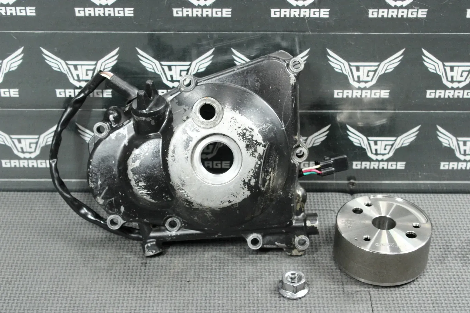 2006 YAMAHA YZ450F OEM STATOR MAGNETO ROTOR FLYWHEEL 2S2-15411-01-00