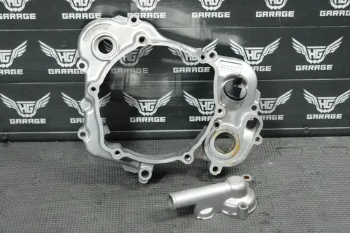 2002 YAMAHA YZ85 OEM ENGINE MOTOR INNER CLUTCH COVER 5PA-15431-01-00