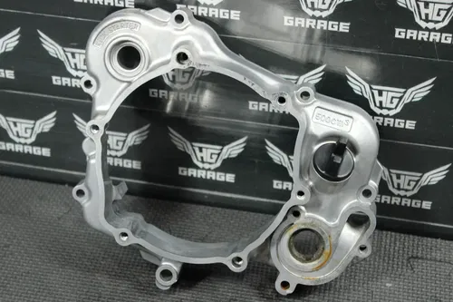 2002 YAMAHA YZ85 OEM ENGINE MOTOR INNER CLUTCH COVER 5PA-15431-01-00