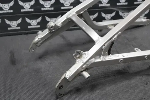 2003 KAWASAKI KLX400R OEM REAR BACK SUB FRAME SUBFRAME 32160-S017
