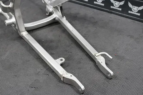 2003 KAWASAKI KLX400R OEM REAR BACK SUB FRAME SUBFRAME 32160-S017