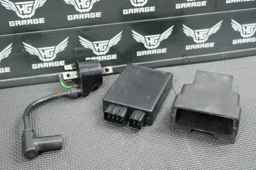 「大人気 新入荷 新品」に該当するファッション通販 CR125R HONDA 1999 OEM COIL BOX IGNITION ECU CDI KZ4R DENSO テープ・マスキングテープ
