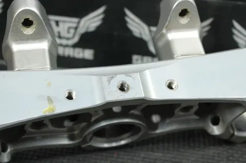 2007 KTM 250 SXF OEM BILLET FRONT FORK UPPER TRIPLE TREE BAR CLAMP 59401034019