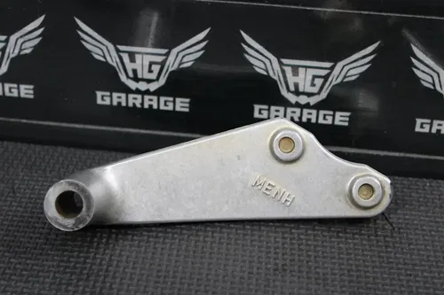 2006 06-08 HONDA CRF450R OEM ENGINE MOTOR MOUNT STAY BRACKETS 50407-MEN-850