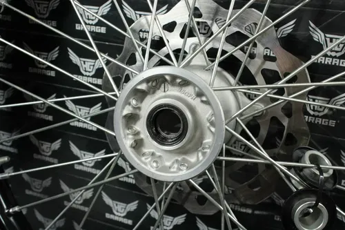 2018 SUZUKI RMZ250 OEM FRONT WHEEL RIM HUB SPOKES 54100-10H10 MINT!