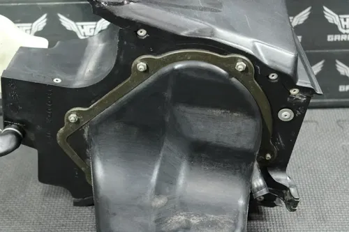 2004 HONDA CRF250R OEM AIRBOX INTAKE AIR CLEANER CASE 17250-KRN-000