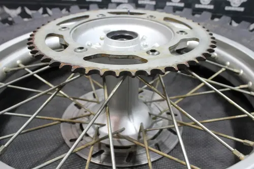 2006 YAMAHA TTR250 18 X 2.15 OEM REAR BACK WHEEL RIM 4GY-25311-00-35