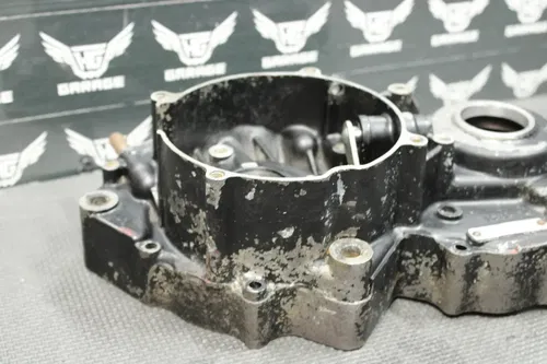 1985 HONDA CR250R OEM LEFT ENGINE MOTOR CRANKCASE CRANK CASES BLOCK