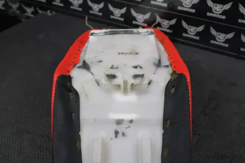 2003 HONDA CRF450R OEM SEAT SADDLE 77100-MEB-770