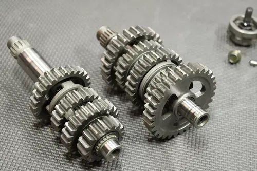 2001 YAMAHA YZ250F OEM ENGINE TRANSMISSION TRANNY ASSEMBLY GEARS
