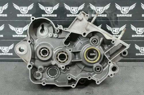 2003 KTM 125SX OEM RIGHT ENGINE MOTOR CRANKCASE CRANK CASES BLOCK 533004000