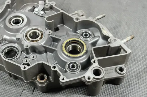 2003 KTM 125SX OEM RIGHT ENGINE MOTOR CRANKCASE CRANK CASES BLOCK 533004000