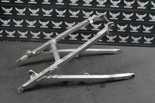 2001 SUZUKI RM125 RM250 OEM REAR BACK SUB FRAME SUBFRAME 41200-37F00