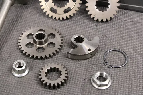 2008 KAWASAKI KX450F OEM ENGINE CRANKSHAFT BALANCER GEAR COUNTER BALANCER
