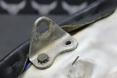 1985 HONDA CR125R CR250R OEM SEAT SADDLE 77100-KA3-830