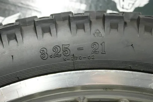 2007 SUZUKI DRZ400S DRZ400SM OEM FRONT 21" WHEEL RIM HUB.