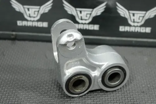 2009 YAMAHA YZ250F OEM REAR DOGBONE SHOCK LINKAGE LINK 17D-2217A-00-00