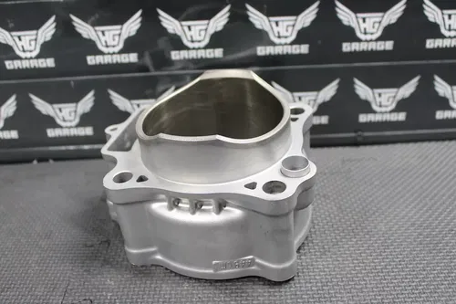 2002 2003 HONDA CRF450R OEM ENGINE CYLINDER STD BORE JUG TOP END 12100-MEB-670