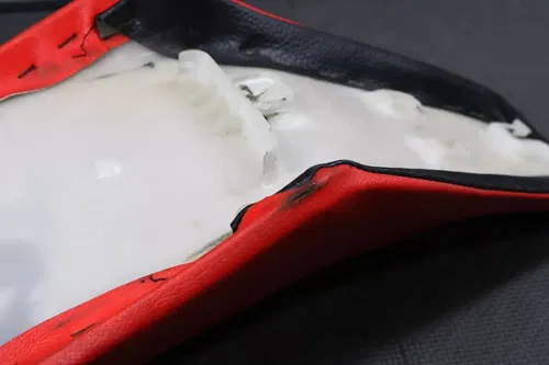 2003 HONDA CR85R CR85RB OEM SEAT SADDLE 77100-GBF-J80