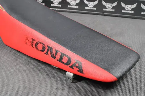 2003 HONDA CR85R CR85RB OEM SEAT SADDLE 77100-GBF-J80