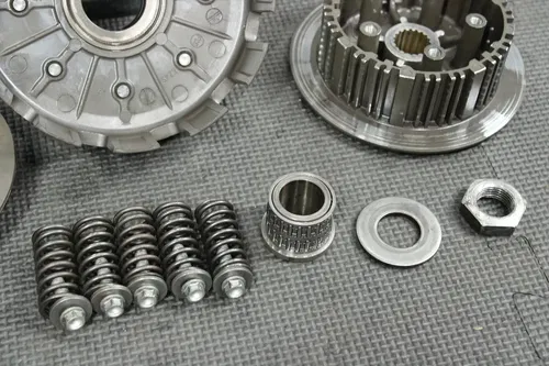 2007 KTM 250 SX-F OEM COMPLETE CLUTCH BASKET HUB PRESSURE PLATE 77032001000