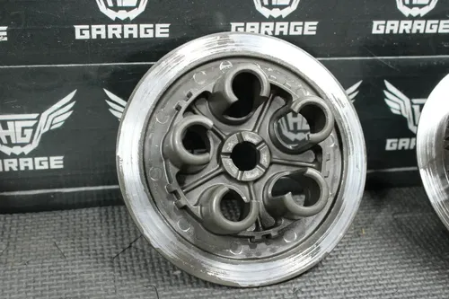 2007 KTM 250 SX-F OEM COMPLETE CLUTCH BASKET HUB PRESSURE PLATE 77032001000