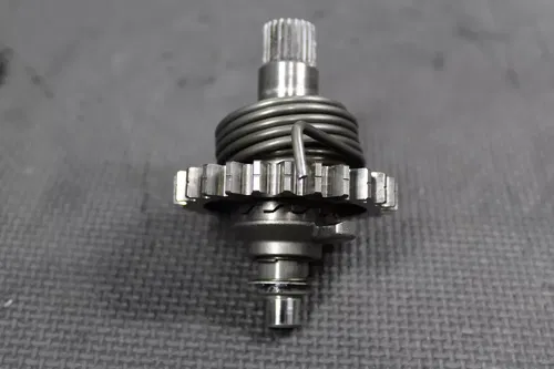 2004 KAWASAKI KX250 2T OEM KICKSTART KICK START SHAFT W IDLER GEAR SPINDLE NICE!